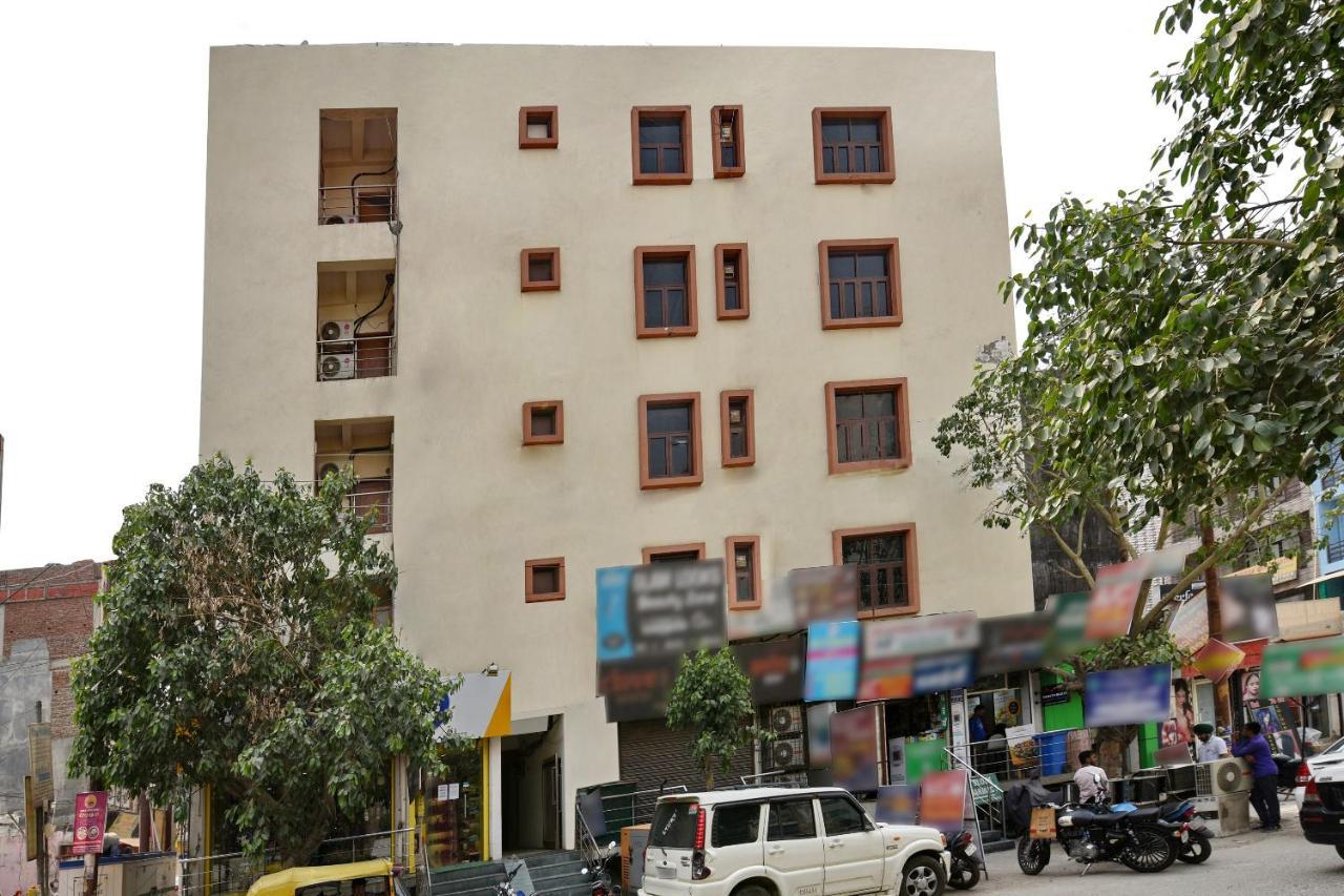 Capital O Tsl Stay Homes Indirapuram Εξωτερικό φωτογραφία
